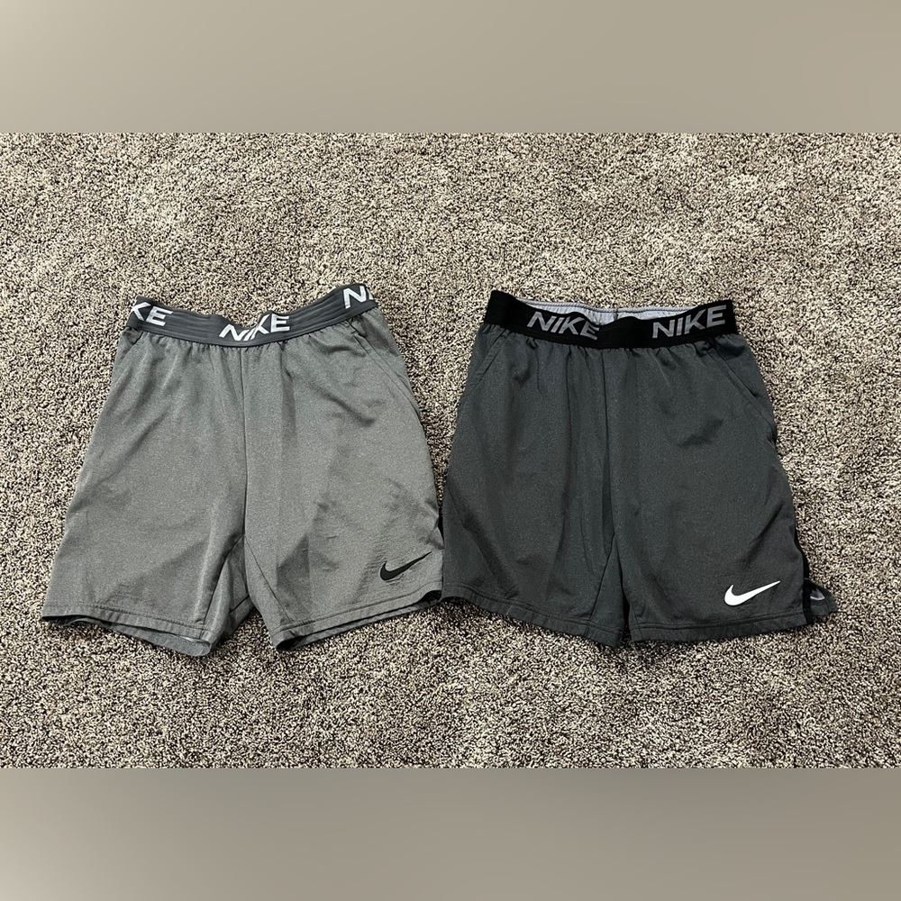 Men’s dri-fit Nike gray shorts small